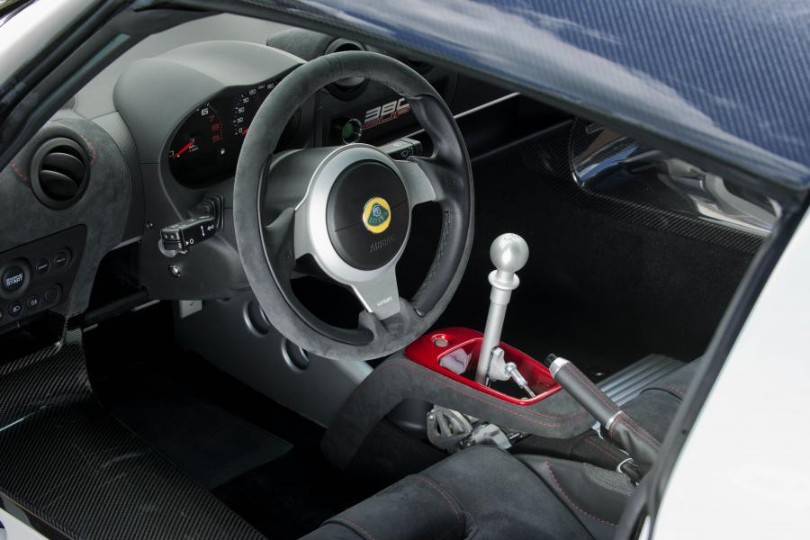 Интерьер Lotus Exige Cup 380 2017 года  (фото 27 из 31)